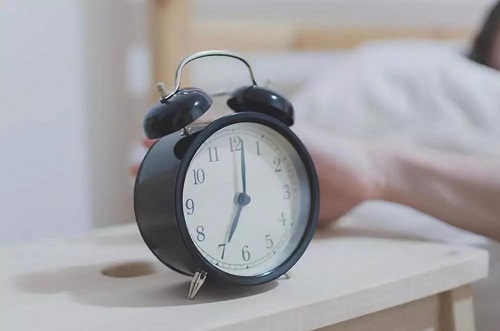 想获得改善睡眠的方法，请了解以下睡眠习惯
